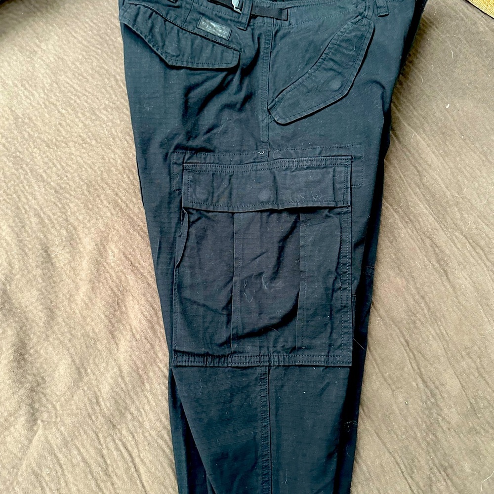 Ralph Lauren, cargo utility pants in excellent condition.